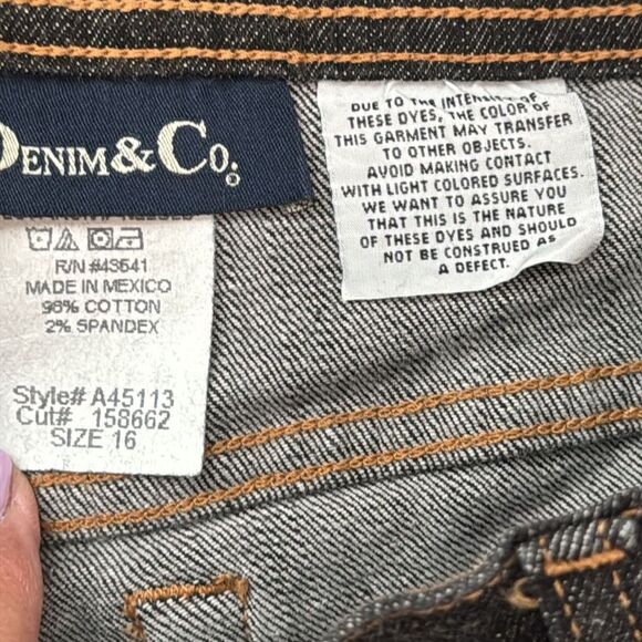 Denim&Co Dark Straight Leg Jeans Classic Style - Picture 3 of 5